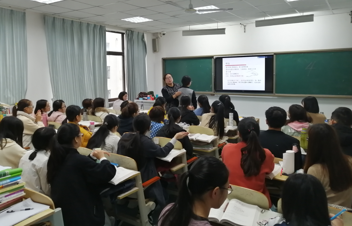 护理学院开展示范教学观摩课堂活动-青岛大学护理学院